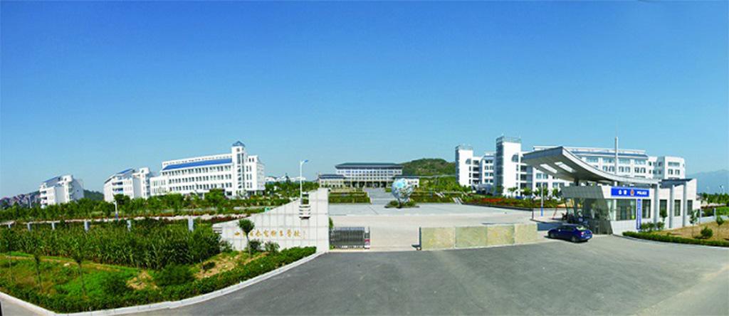 泰山护理职业学院是公办的吗?排名第几?就业前景怎样?宿舍环境