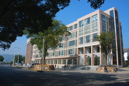 长沙卫生职业学院好吗口碑如何?可以专升本吗?热门专业有哪些?