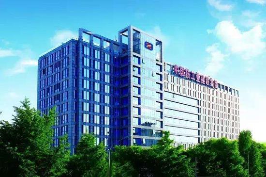 为什么央企只招应届生?中国最有前景的央企与国企的区别你知道吗