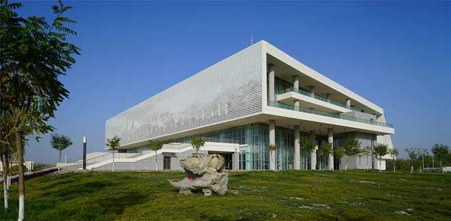 新疆大学科学技术学院实力如何?排名第几?学费多少就业前景怎样
