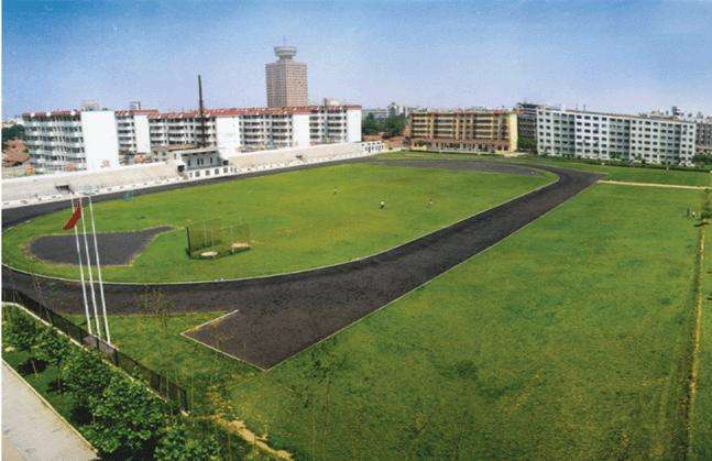 ɽ����Ϣְҵ����ѧԺ�ò���У����ô����ѧУ�Ǽ�����ѧ��������