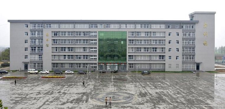 ʯ��ׯ�ƾ�ְҵѧԺѧ��һ����٣���ַ�����ǹ���������ͼƬ