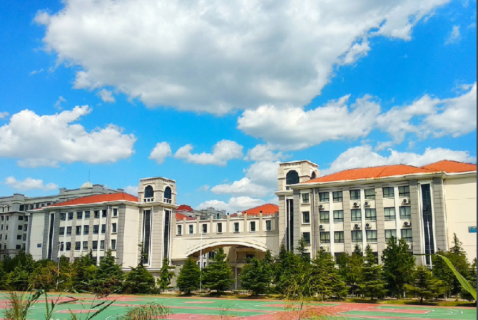青岛港湾职业技术学院怎么样是几本院校?最好专业是什么?学费多少