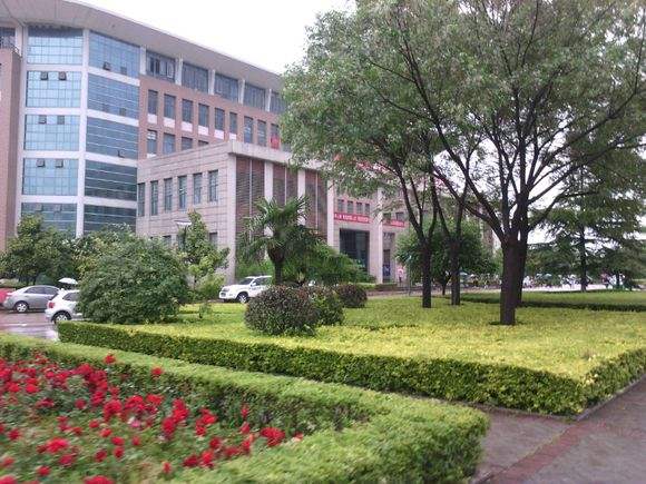 ����ְҵ����ѧԺ��ô����ַ���ģ�����Щʵ��רҵ������ͼƬ����