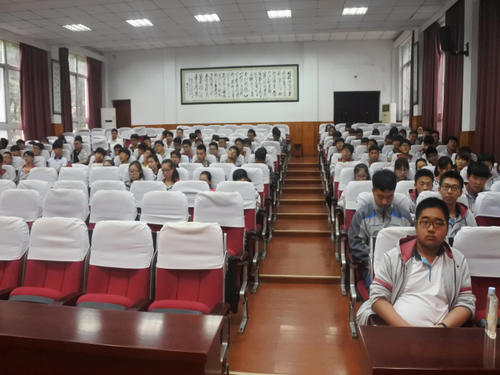 职高可以考什么大学有限制吗?挂职高学籍在普高借读可以吗