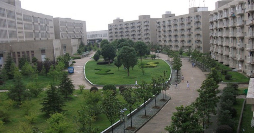 武昌职业学院是几本公办还是民办?学院可不可靠环境怎么样?