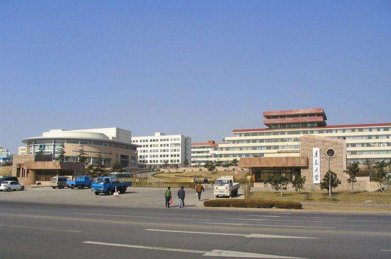 青岛大学医学院怎么样在哪个校区?排名情况如何?优势专业有哪些