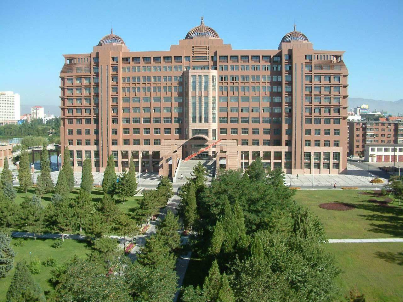 呼和浩特民族学院怎么样是几本?师资排名揭秘?改名大学了吗?