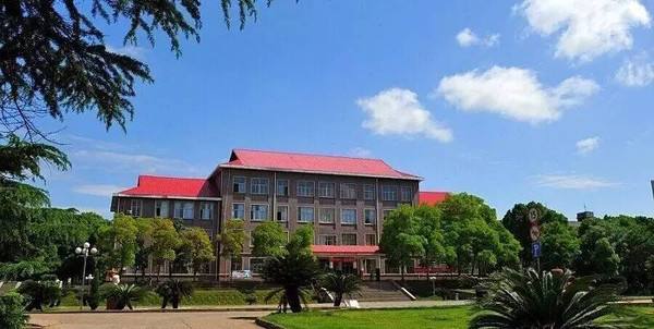 湖南工程学院应用技术学院是几本?怎么样?排名第几?学费多少?