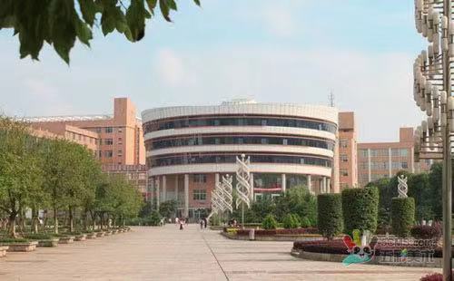 湖南工程学院应用技术学院是几本?怎么样?排名第几?学费多少?