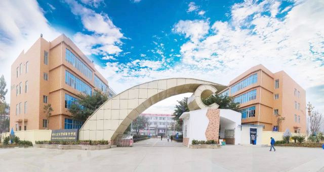 四川文化传媒职业学院教学质量怎样?排名第几?好就业吗学费多少