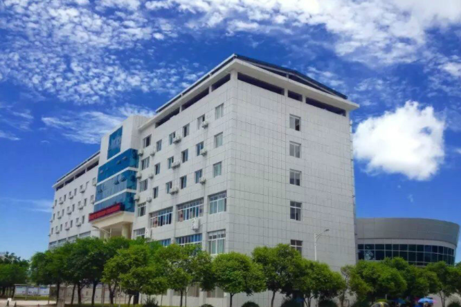 广安职业技术学院是大专吗公办还是民办?学院口碑如何排名多少?