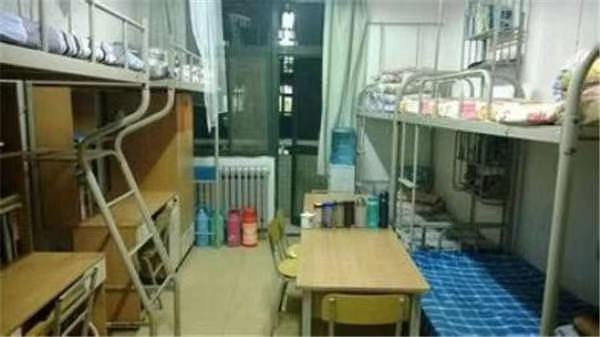 广东文艺职业学院师资力量怎样?是公办的吗?学费多少?宿舍环境