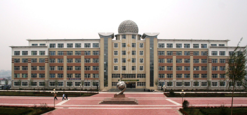 ��������ѧ����ְҵѧԺ��ô�������ڼ�?���רҵ��ʲô?���ỷ��