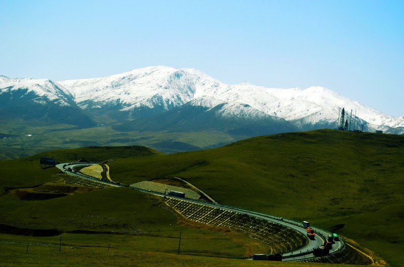 ���Ϲ���ѧԺ�ò����Ǽ���������Щ����רҵ��һ��ѧ�Ѷ���Ǯ��