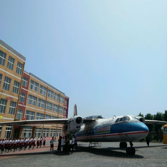 华航航空学校怎么样口碑如何?廊坊华航学校包分配吗就业前景怎样