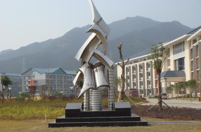 桂林电子科技大学信息科技学院怎么样是几本?特色专业是什么?