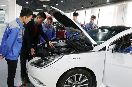 汽修专业好就业吗就业前景分析?国内有哪些汽修学校最好的是哪所?