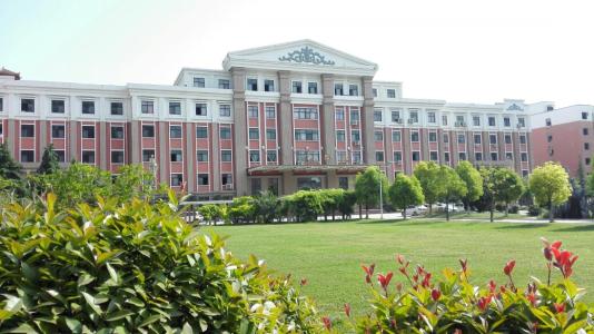 商丘工学院是几本是封闭式学校吗?学院实力怎么样好就业吗?