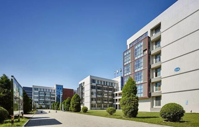 ֣����Ϣ�Ƽ�ְҵѧԺ��ô����ǰ;����ֵ�ö���רҵ��ѧ�Ѷ���