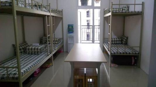 成都文理学院是公办的吗?一年学费多少排名第几?宿舍条件怎么样