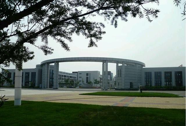 辽宁轨道交通职业学院在哪怎么样?就业率高吗?2019录取分数线