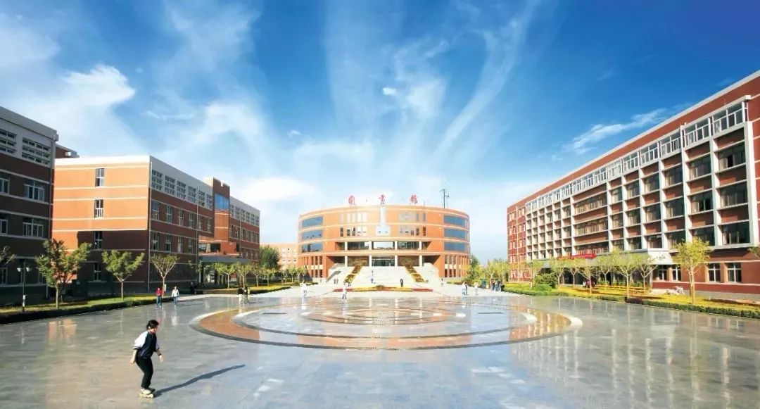 山西大学商务学院好吗排名多少?山西商务学院是二本吗学费要多少
