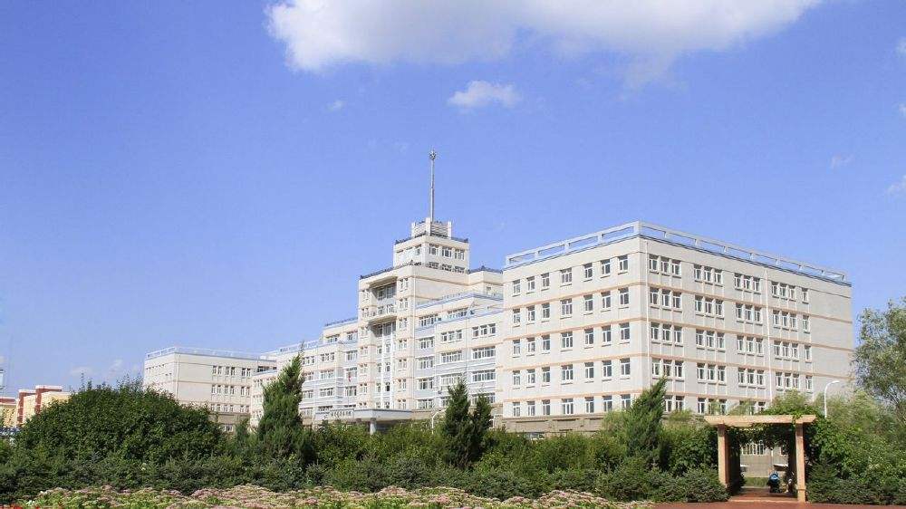 哈尔滨华德学是几本怎么样?排名第几?一年学费多少贵吗?