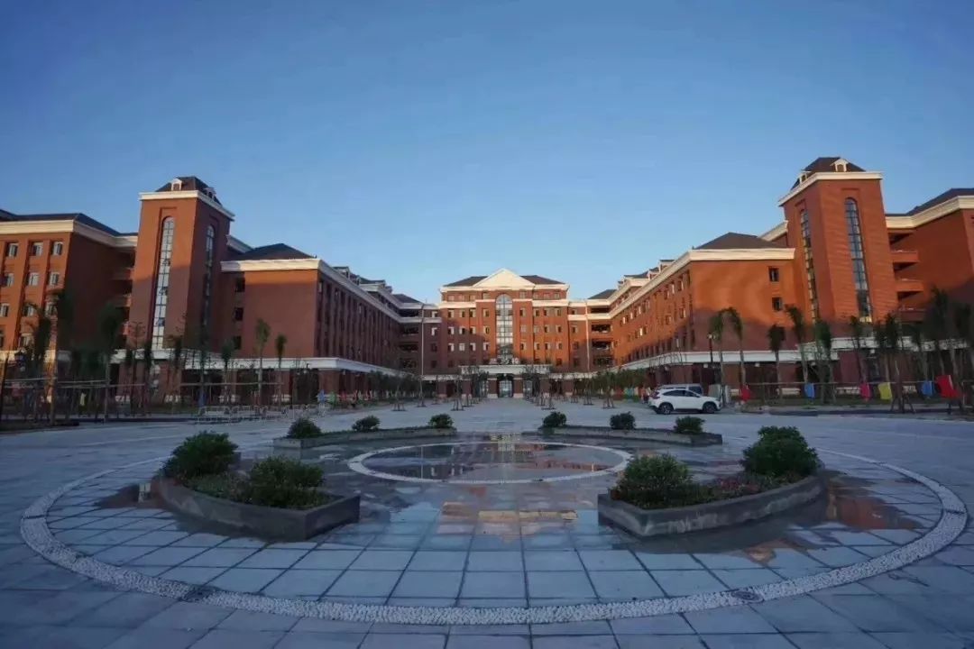温州医科大学仁济学院好吗是211吗温医大仁济学院是几本学费多