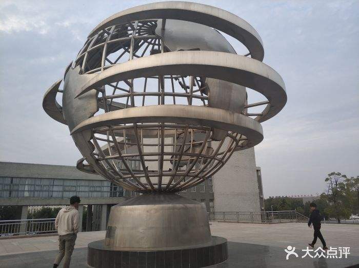 安徽水利水电职业技术学院优势专业有哪些?学费多少宿舍条件好吗