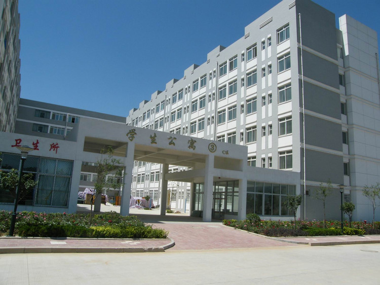 宝鸡职业技术学院怎样好考吗?宝鸡职业技术学院学费多少好就业吗