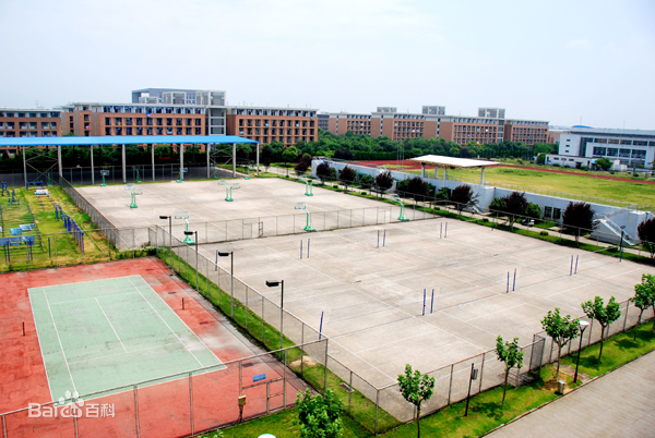 衢州职业技术学院学费一年多少?具体地址在哪王牌专业有哪些?