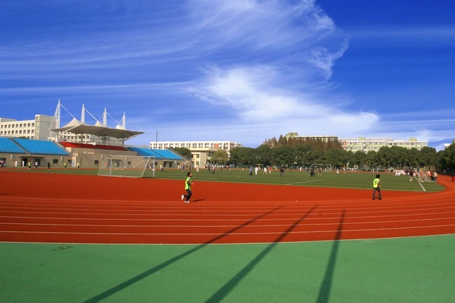 嘉兴学院南湖学院怎么样好考吗?嘉兴学院南湖学院几本学费多少