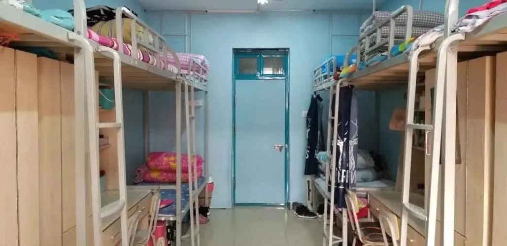 1661242436489778.jpg 河南护理职业学院宿舍条件怎么样?有空调吗(附宿舍真实图)