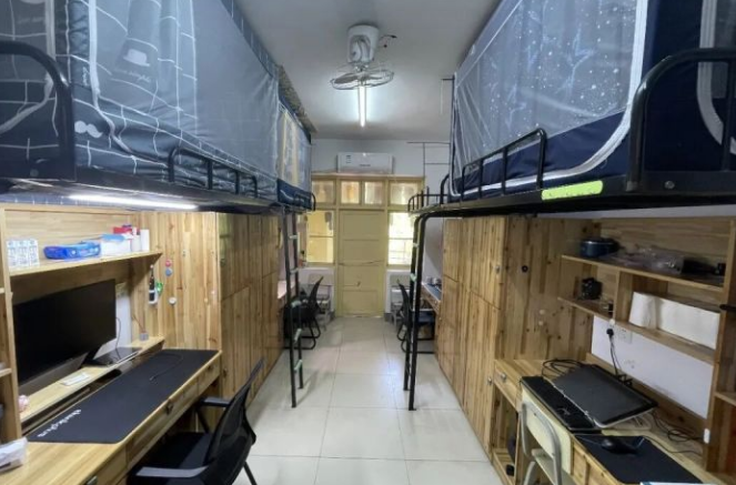 1664181785411719.jpg 长沙学院宿舍条件怎么样好不好?有空调吗(附宿舍照片)