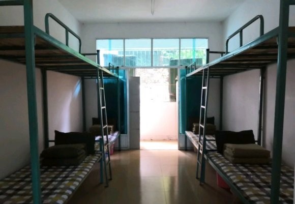 1665300361214105.jpg 贵州中医药大学时珍学院宿舍条件怎么样?有空调吗(宿舍真实图片)
